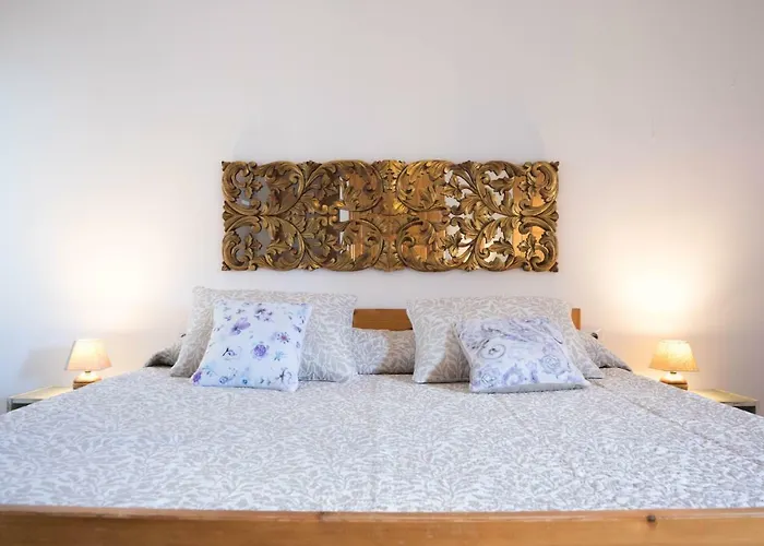 Close To Everything | A/c+ Wifi | 1min | *